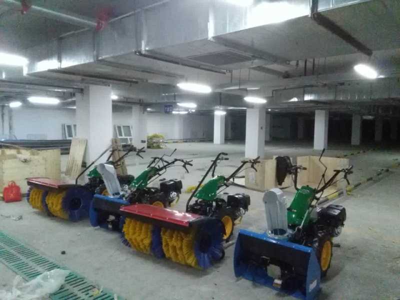 小型手扶清雪機(jī)